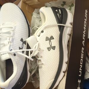 Under Armour White and Black Athletic Shoes